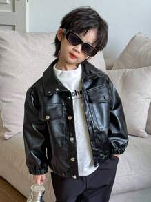 SHEIN 1 件年轻男孩休闲复古学院风百搭、可爱、超大童装、纯色校队夹克、实用翻盖口袋、翻领、PU 皮革飞行员夹克，适合返校、生日、婴儿洗礼、节日派对、秋冬季 - 黑色 - 查看 8