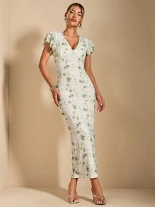 SHEIN BAE Women Ruffled Bodycon Dress With Floral Print And Spaghetti Strap Deep V-Neck Long Dress