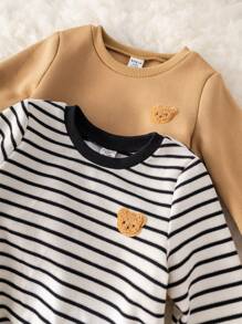 SHEIN 4pcs Baby Boys Autumn/Winter Cute 4 Pieces Set, Black & White Striped Patchwork Sweatshirt, Cartoon Bear Pattern Sweatshirt & Pants, Thicken Thermal Lined , Suitable For Indoor & Outdoor