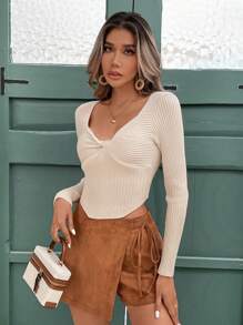 SHEIN VCAY Women's Solid Sweater With Asymmetrical Hem, Round Neck, Long Sleeve, Fitted, Autumn & Winter,Fall Women Outfits,Fall Sweaters,