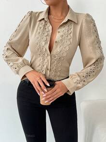 SHEIN Clasi 女式纯色刺绣拼布长袖纽扣简约休闲衬衫 - 杏色 - 查看 6