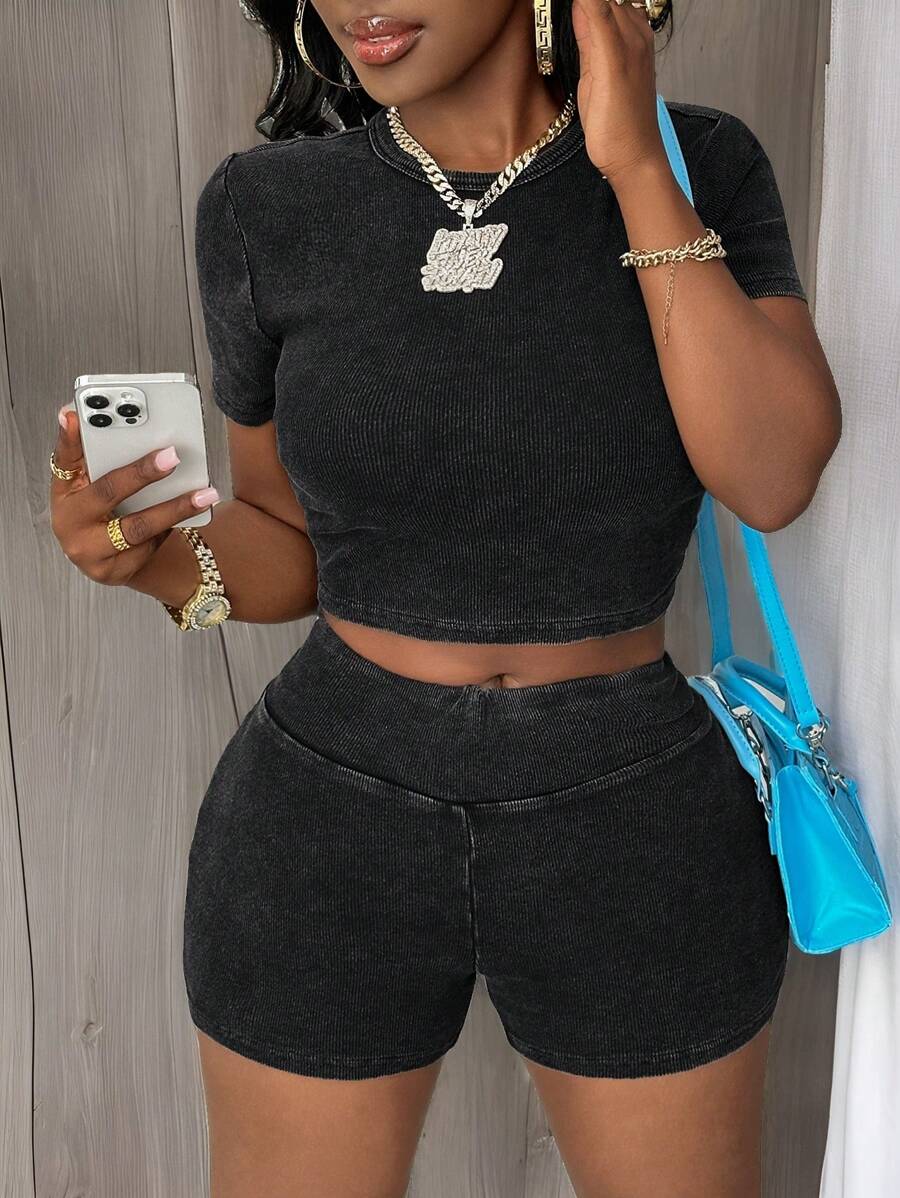Slaydiva 2pcs/Set New Casual Basic Solid Color Textured Short Sleeve Top And Shorts For Women, Suitable For Home And Daily Wear - Black - View 1