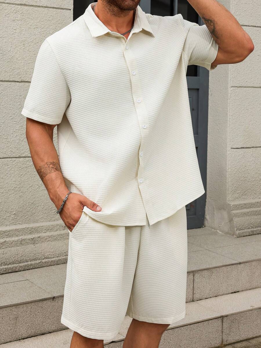 Manfinity Homme 2pcs Men's Plus Size Summer Casual Solid Color Short Sleeve Shirt & Shorts Set - Apricot - View 1