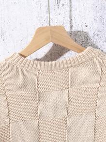 Maglione a girocollo lavorato a maglia per ragazzi pre-adolescenti/adolescenti per autunno/inverno, nuovo design. La speciale trama a tessitura esalta il gusto di moda alla moda dei giovani ragazzi. Il maglione è progettato con una tecnica di tessitura unica, creando un effetto tessiturale ricco e distintivo, evidenziando una sensazione di moda di alta qualità. Il design del colore beige dà un'impressione nobile ed elegante. Adatto per l'usura in autunno e inverno. Il maglione presenta dettagli raffinati come il colletto e i polsini, migliorando la sensazione generale di qualità e dimostrando una lavorazione meticolosa. Il tessuto di alta qualità è morbido e confortevole, con una buona capacità di mantenere il calore, adatto per un uso prolungato. Adatto per scuola, viaggi, tempo libero e occasioni di lavoro.