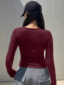 DAZY 女式纯色纽扣半襟休闲长袖 T 恤，春夏、秋季学院风上衣 - 酒紅色 - 查看 2