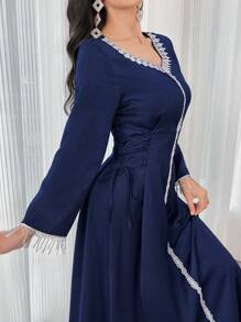 Al Najma 女式纯色撞色蕾丝长袖阿拉伯卡夫坦 Jalabiya 长裙，朴素优雅风格全覆盖长裙，适合日常休闲/工作/度假/晚会/婚礼宾客 - 藏蓝色 - 查看 7