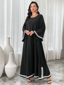 Al Najma 女士拼布缎带喇叭袖长款宽松朴素阿拉伯土耳其连衣裙、卡夫坦和贾拉比亚 - 黑色 - 查看 6