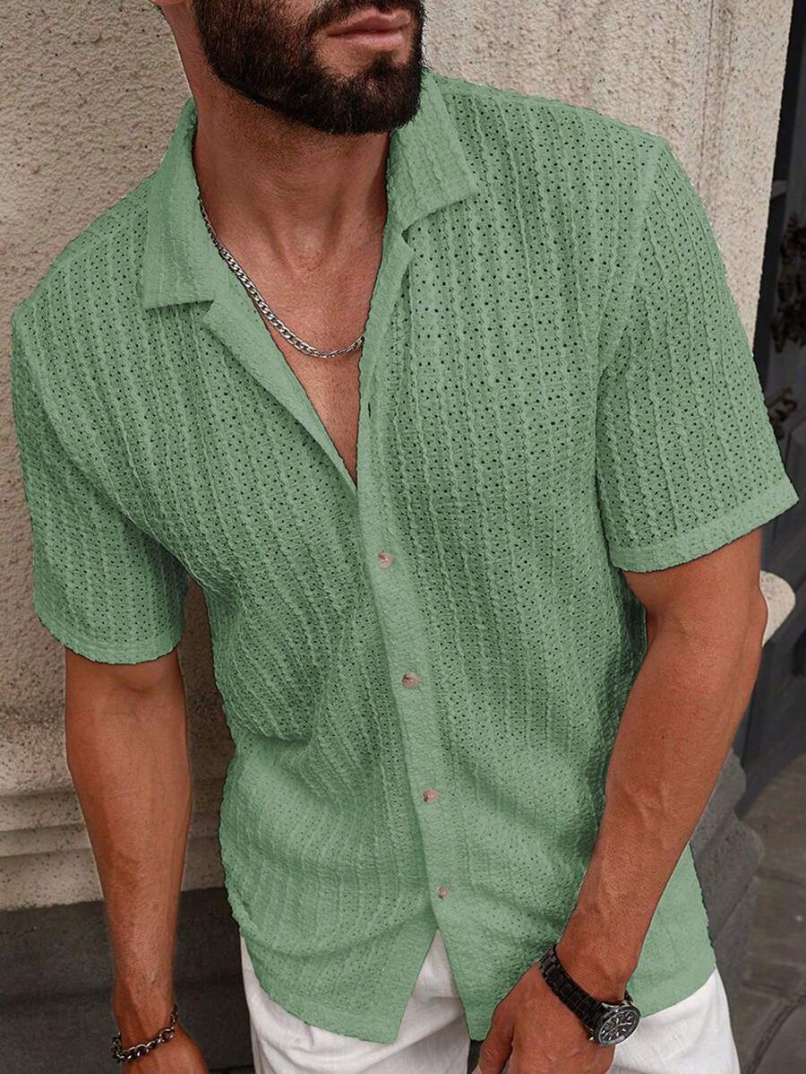 Manfinity Homme 男士休闲纯色短袖衬衫(不对称印花),男士钩针衬衫,绿色男士衬衫,男士休闲短袖衬衫,莱利绿色衬衫 - 綠色 - 查看 1