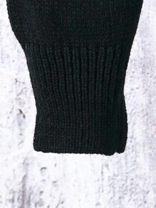 2 件套 Tween 男童秋冬针织毛衣套装。拼色圆领宽松设计，时尚图形文字印花，展现街头时尚美感。复杂的针织技术带来独特的质感和层次感。高品质柔软保暖面料，适合秋冬穿着。非常适合休闲、旅行、学校、万圣节、圣诞派对、返校 - 黑色 - 查看 3