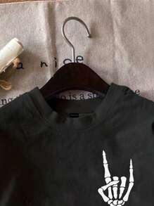 Attitoon Halloween Casual Skeleton Hand Pattern Oversized Round Neck Short Sleeve Women T-Shirt, Suitable For Summer/Fall, Cotton Blended Suitable For Going Out - Black - View 4