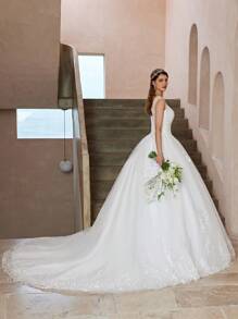 优雅婚纱手工串珠贴花精美婚纱，适合婚礼、新娘礼服、新娘