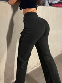 女性時尚Born大口袋修身貨褲