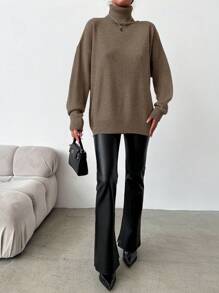 EURMUSE 女款純色高領落肩毛衣 - 摩卡棕 - 查看 3