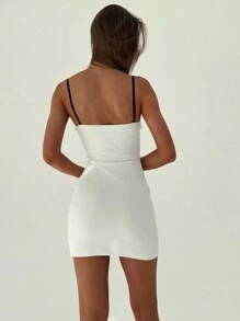 Aloruh Lace Contrast Color Bodycon Strapless Mini Dress, Sexy And Charming - White - View 2