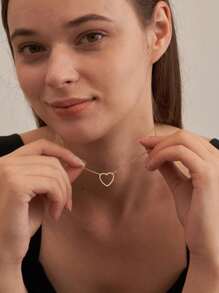 1 件简约奢华心形项链迷你心形颈链女士镂空不锈钢吊坠项链 - 金色 - 查看 2