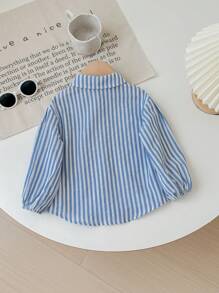 SHEIN LMoss Kids LMoss 女婴时尚百搭条纹长袖衬衫，适合休闲穿着和旅行 - 藍色 - 查看 2