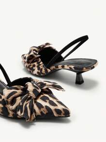 SHEIN X Belle Mariano CUCCOO CHICEST Women's Pointed Toe Kitten Heel Stilettos, Leopard Print & Solid Colors, Ankle Strap, Elegant Daily Wear Heels, Suitable For Outdoor Shopping, Festivals, Parties, Spring, Summer, Fall, Winter, Pair With Satin Dresses Spring Shoes Spring Break Easter Prom Heels For Christmas Valentine's Day Elegant Shoes Wedding Shoes - Black - View 4