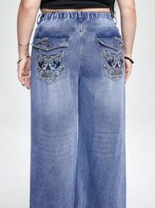 ROMWE Grunge Punk Plus Size Vintage Embroidered Loose Fit Jeans With Back Pockets - Blue - View 3