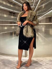 Franclia Plus Size Women Elegant Plush Fur Cape, Warm Fur Shawl Cloak - Brown - View 4