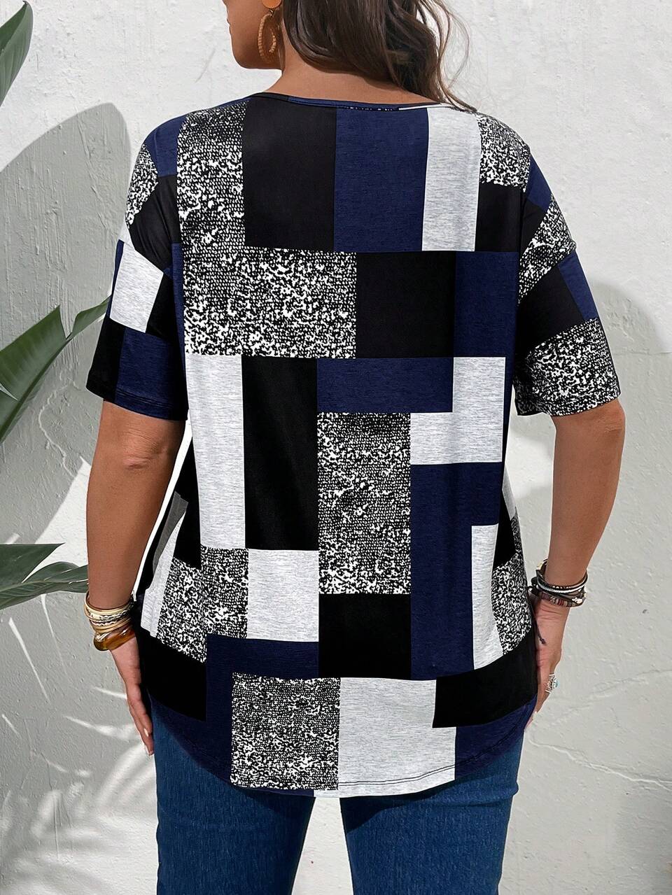 Plus Size Round Neck Short Sleeve Patchwork T-Shirt, Casual Daily Wear, For Summer