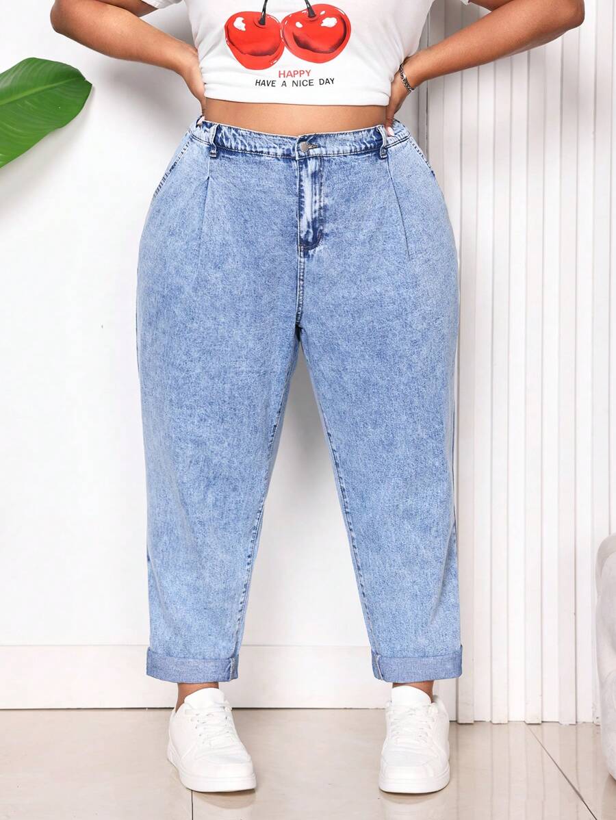 SHEIN CURVE+ Plus Size Casual Loose Denim Cropped Pants, Blue - Blue - View 1