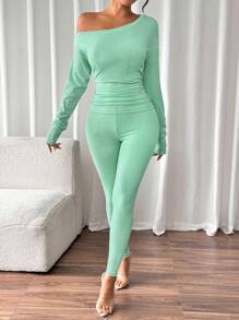 Chiquease 1 Set Women's Elegant Sexy Green Ribbed Oblique Shoulder 2-Piece Outfit - Mint Green - View 4