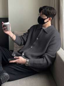 DAZY Men's Solid Color Loose Fit Casual Cardigan, Autumn Jacket