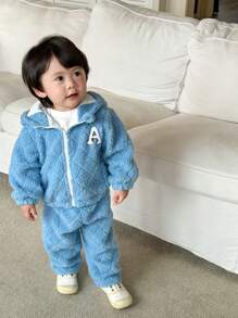 SHEIN 2 件装男婴休闲保暖纯色羊毛连帽衫和裤子套装，冬季 - 藍色 - 查看 3