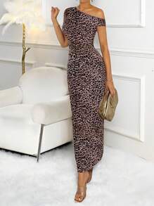 SHEIN Lady Plus Size Spring And Summer Elegant Knitted Asymmetrical Neck Asymmetrical Fitted Dress New Product Bodycon Dress Leopard Fall Women Dresses Cruise Women Outfits Women Two Pieces Sets