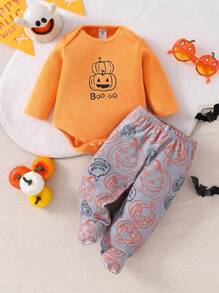 SHEIN 男婴 2 件南瓜印花长袖连体衣和裤子睡衣秋季套装，适合万圣节派对
