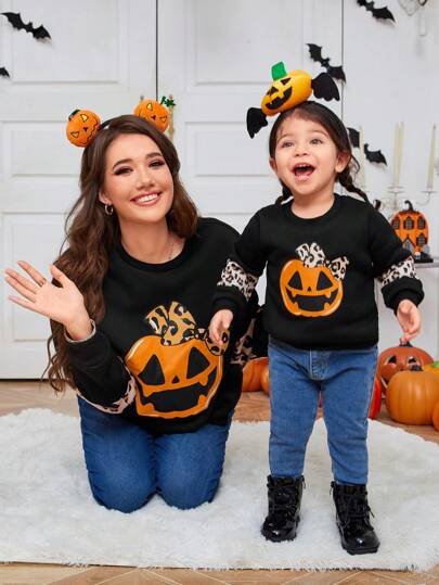SHEIN Baby Girl Cute Versatile Colorblock Leopard Print Cartoon Pattern Long Sleeve Sweatshirt, Halloween,In Fall/Winter
