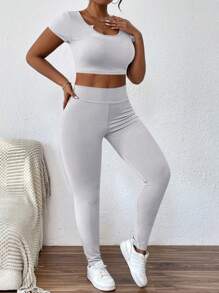 SHEIN Conjunto de dos piezas de top corto acanalado con escote en pico y leggings ajustados, para primavera/verano