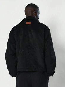SUMWON Chaqueta de servicio de de lujo con parche marrón distintivo, colección de moda de otoño e invierno, ropa de trabajo de diseñador streetwear - Negro - Ver 2