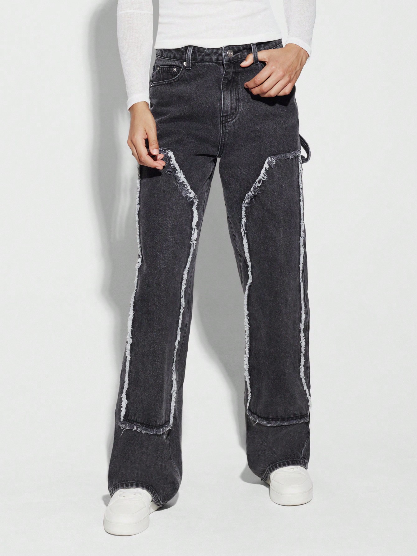 sumwon-women-jean-en-denim-avec-couture-de-charpentier-a-bords-bruts-et-coupe-slim-lavee