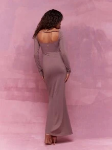 MISSGUIDED Ruched Bust And Waist Cut-Out Square Neck Long Sleeves Flare Hem Maxi Dress