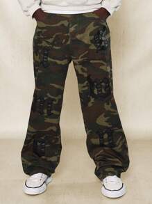 SUMWON Loose Fit Camo Printed Jean With PU Badges - Multicolor - View 1