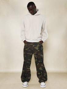 SUMWON Loose Fit Camo Printed Jean With PU Badges - Multicolor - View 3