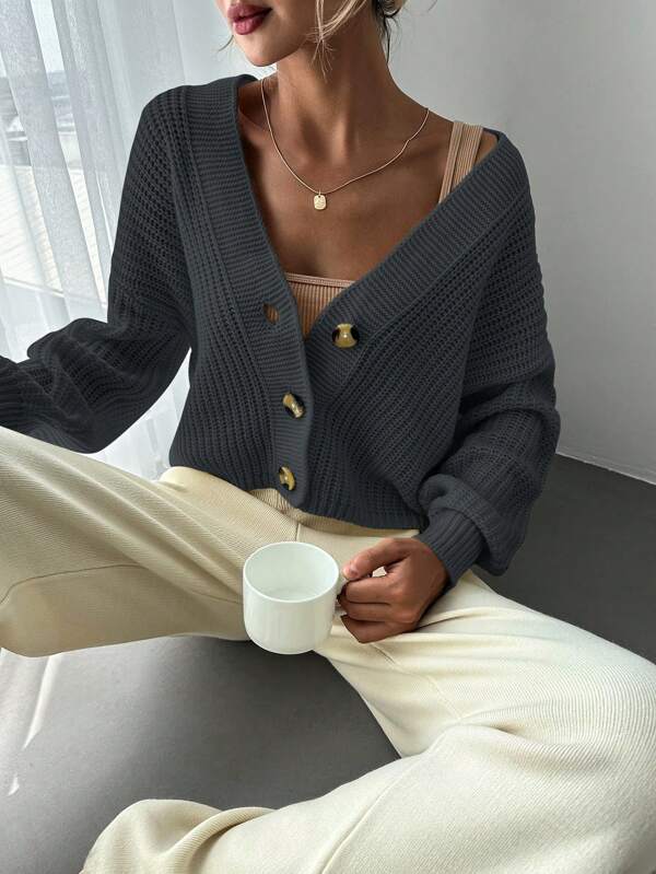Damen einfarbige Drop-Shoulder Strickjacke, Knopfleiste und langen Ärmeln, lässiger Stil für Herbst und Winter