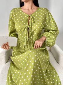 Mulvari Damen Kleid mit Langarm und Bindekordel vorne, mit Polka Punkt Muster