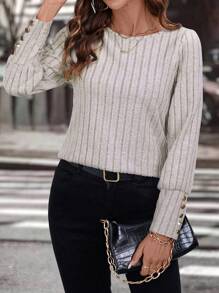 Chiquease 长袖休闲T恤配金属装饰纽扣，纹理针织 - 杏色 - 查看 3