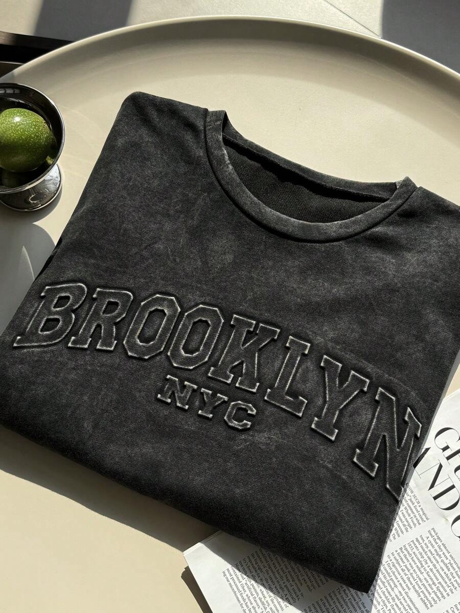 Comfortcana Plus Size Retro Distressed 3D Letter Loose T-Shirt - Dark Grey - View 1