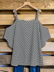 Plus Size Women Summer Geometric Print Off Shoulder Loose Short Sleeve Blouse - White - View 2