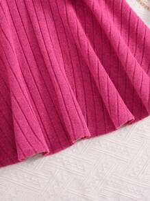 SHEIN Leap Crew 少女日常休闲针织抓绒荷叶边收腰修身连衣裙，适合秋季、冬季和初春穿着。