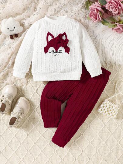 SHEIN 女婴 2 件冬季针织花卉刺绣蝴蝶套装 - 长袖上衣和裤子