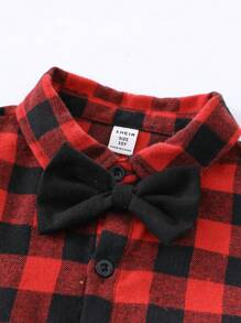 SHEIN Conjunto de 2 peças/conjunto de camisa xadrez casual preta e vermelha para meninos adolescentes com botões e calças suspensórias, adequado para primavera e outono, casual, diário, ao ar livre, escola, festa, casamento, natal, dia das bruxas e muito mais