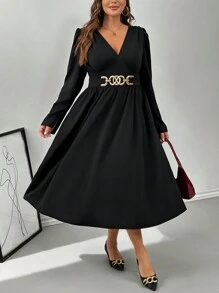SHEIN Privé Gaun Wanita Ukuran Besar Lengan Panjang Leher V Hitam Model A-Line dengan Kantong, Musim Gugur/Dingin - Hitam dan Putih - View 3