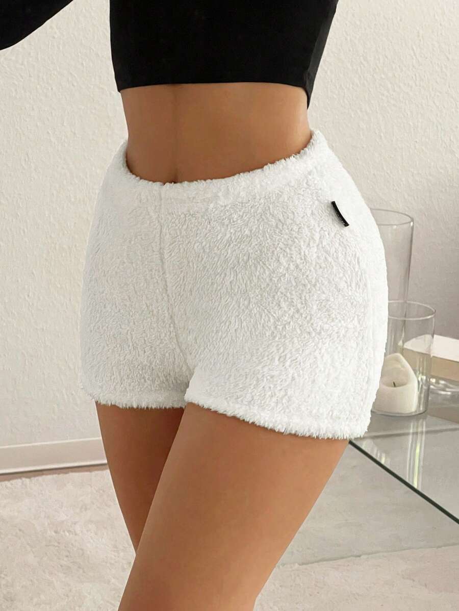 SHEIN EZwear 白色毛茸茸女士紧身短裤 - 白色 - 查看 1