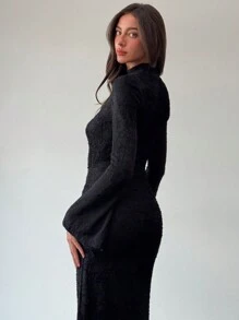 Aloruh Modisches figurbetontes schwarzes Minikleid mit Rundhalsausschnitt, sexy tiefem Bund, Hohlmuster und Twist zur Verdeckung des Bauchs für Damen