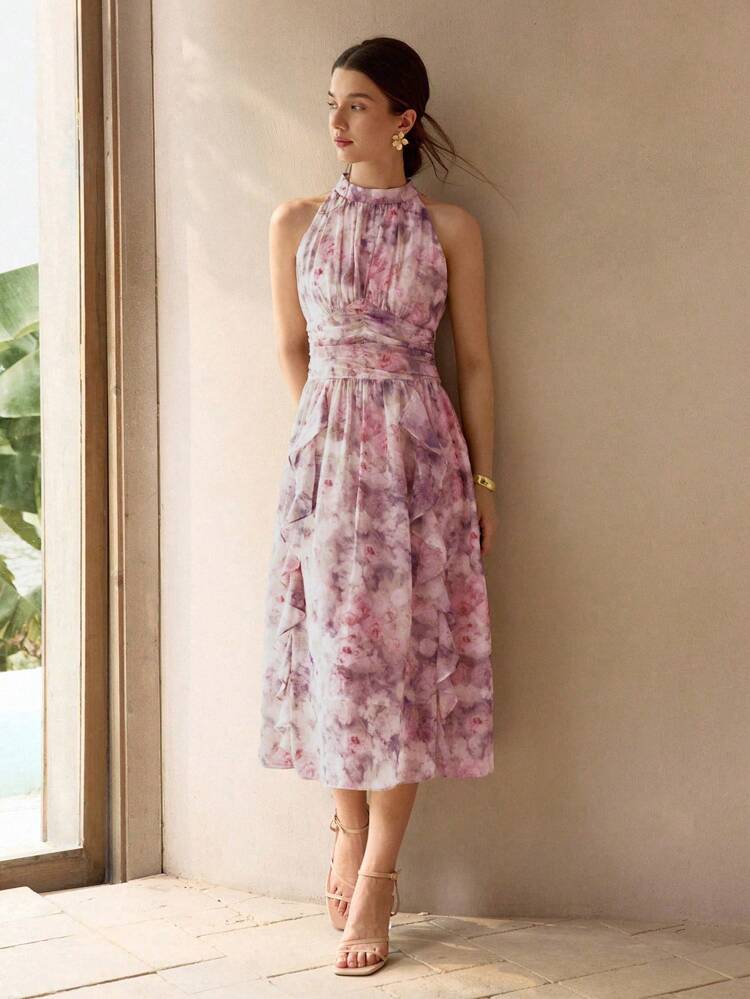 Vestido midi con estampado floral completo, cintura con fruncido y volantes