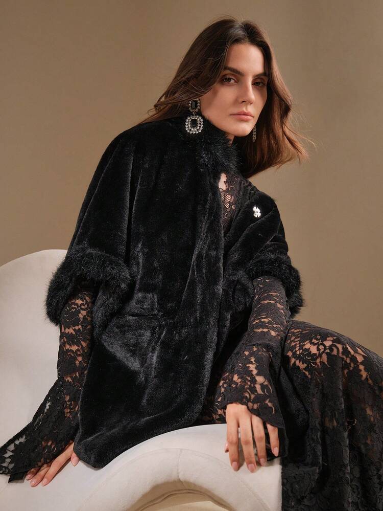 Capa con cuello esponjoso, chal, abrigo para mujeres